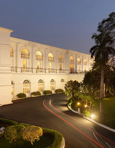Beautiful Escort Service Hotel Doubletree 